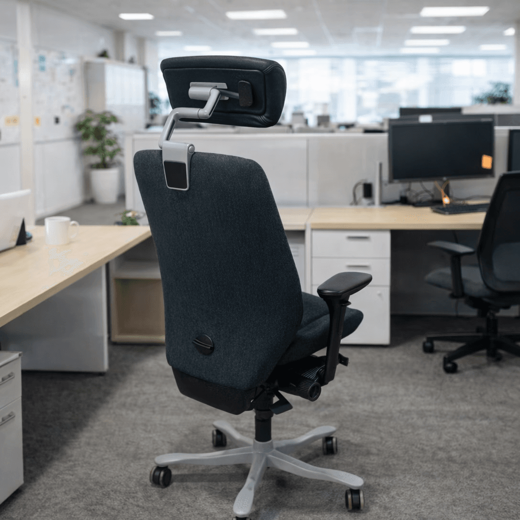 Kinnarps 9000 Ergonomisk Kontorsstol – Premium Komfort & Kvalitet thumbnail 2