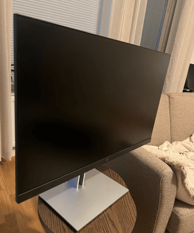 HP E27q G5 – 27” QHD-skärm (2560x1440)