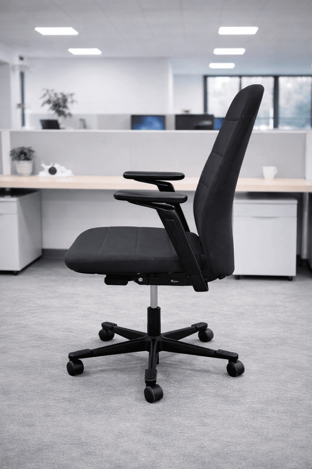 Kinnarps Kontorsstol - Ergonomisk thumbnail 2