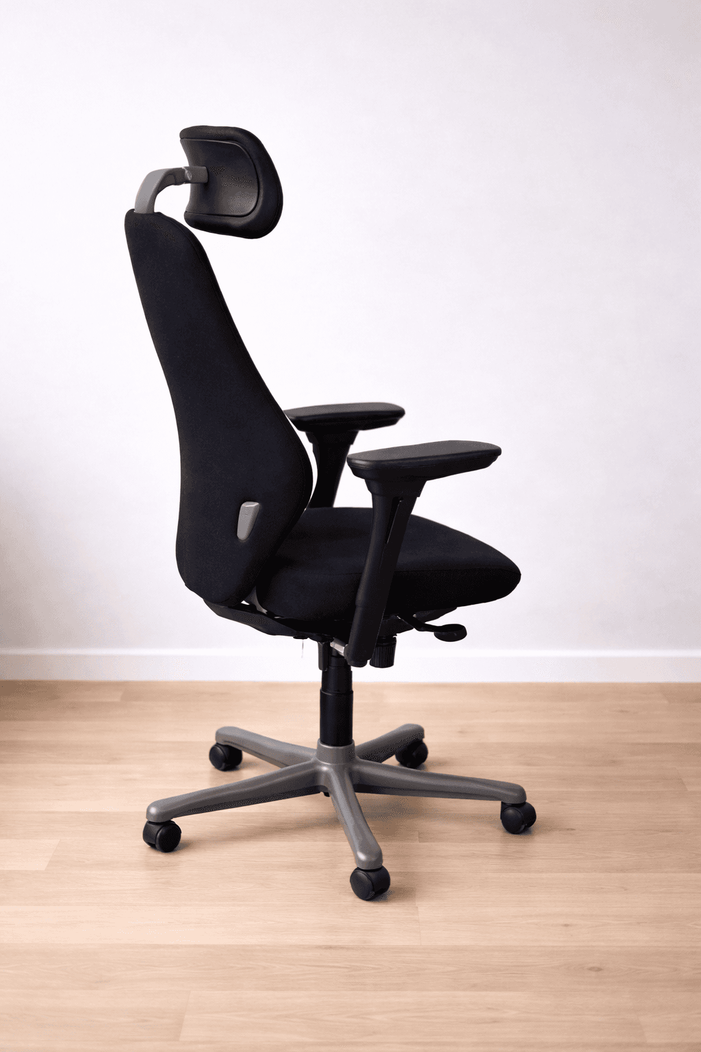 Kinnarps 8000 Plus – Ergonomisk kvalitetsstol thumbnail 2