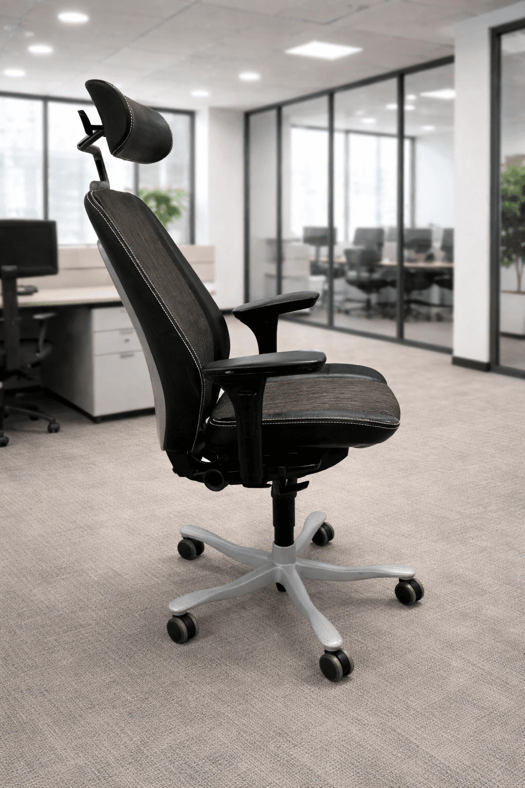 Kinnarps 9000 – Ergonomisk kontorsstol  thumbnail 2