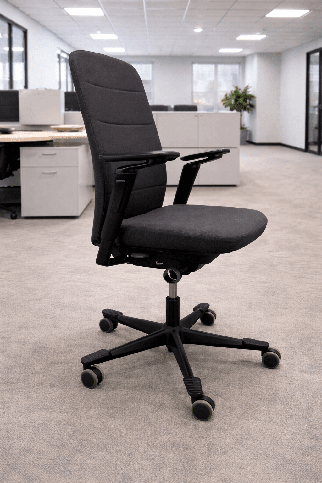 Kinnarps Kontorsstol - Ergonomisk thumbnail 2