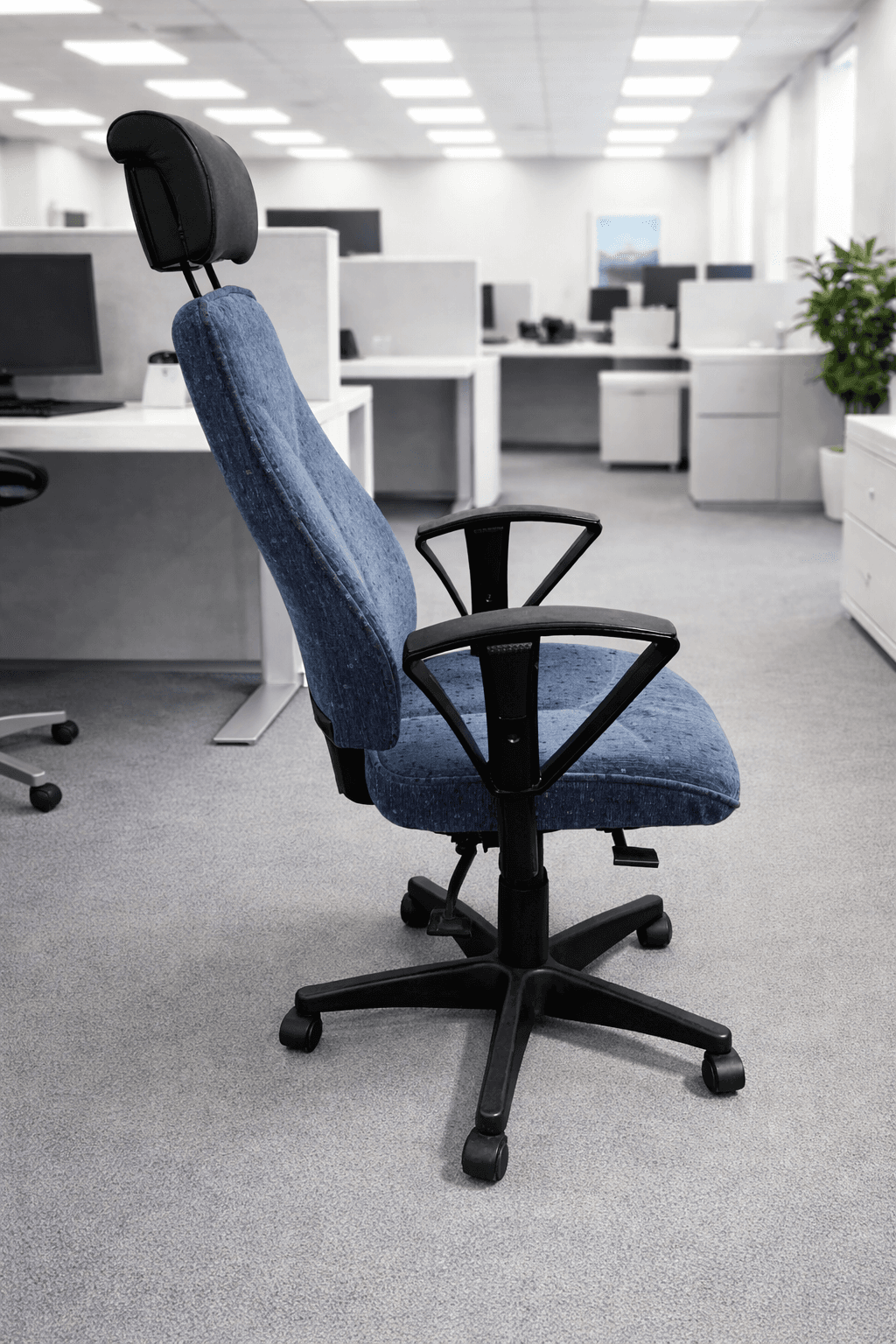 Kinnarps Synchrone 8000 stol i specialtyg thumbnail 4